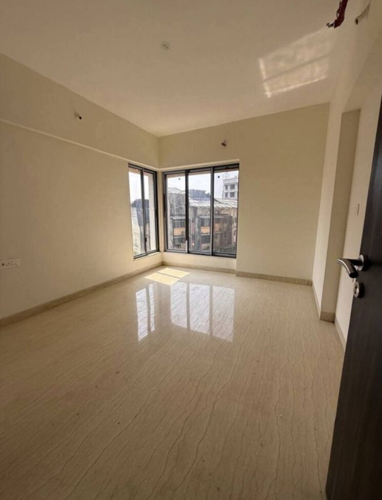 Room, andheri west 2 Bedroom 750 Sq.Ft. Apartment In Andheri West Mumbai 9806868
