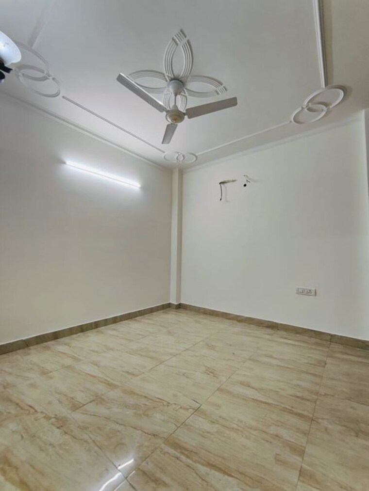 Room, malviya nagar 2 Bedroom 1000 Sq.Ft. Builder Floor In Malviya Nagar Delhi 9806684