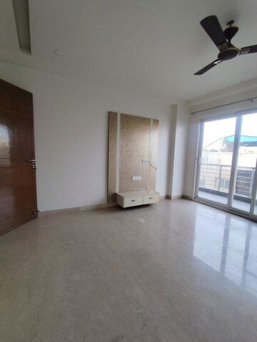 Room in 3 BHK Apartment at Kibithu Homes, Sector 47 – for Rent
