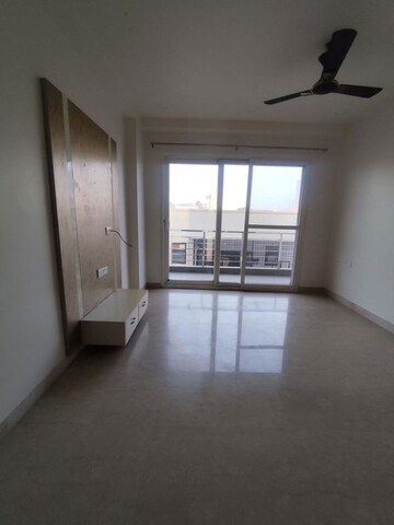 Room in 3 BHK Apartment at Kibithu Homes, Sector 47 – for Rent