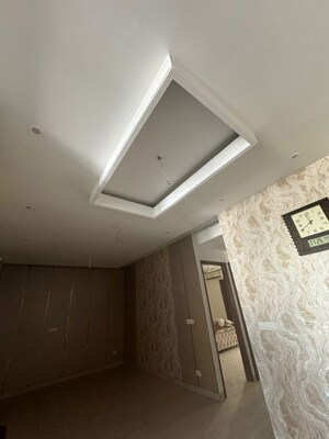 Furnished Amenities in 3 BHK Builder Floor at Prem Bansal Sapphire Court, Patiala Road – for Sale