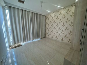 Balcony in 3 BHK Builder Floor at Prem Bansal Sapphire Court, Patiala Road – for Sale