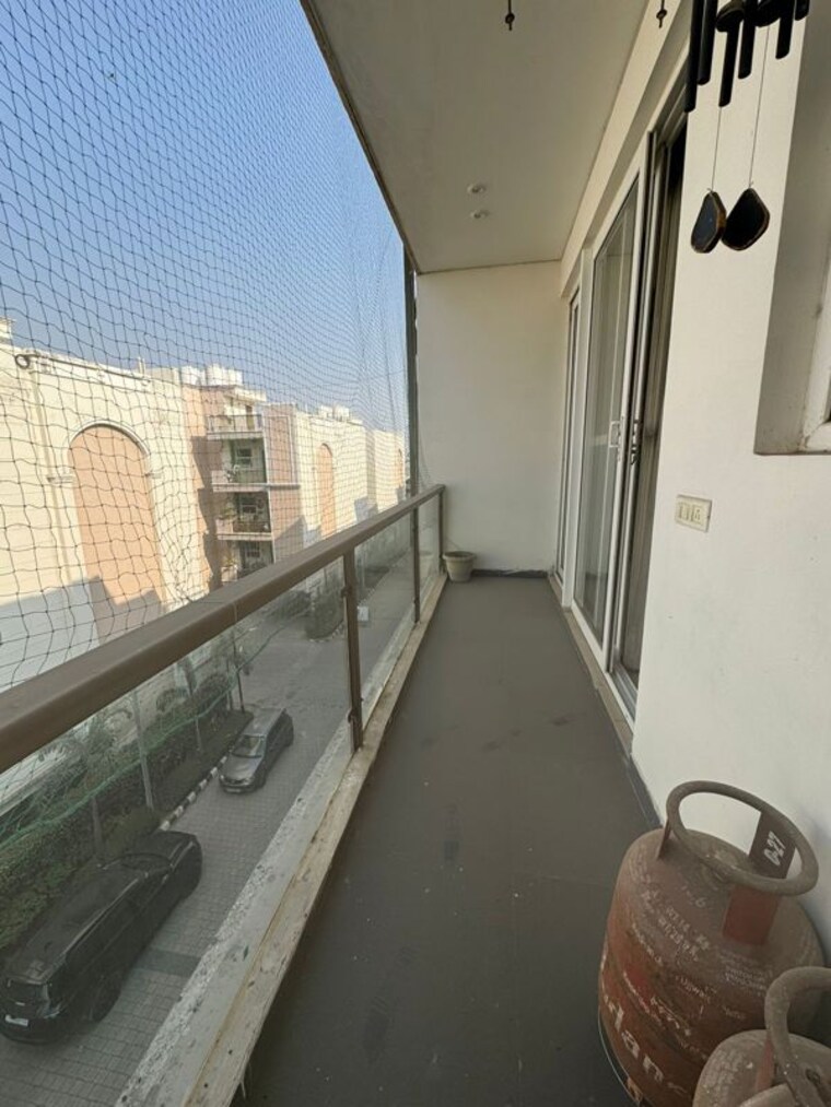 Balcony, prem-bansal-sapphire-court 3 Bedroom 1350 Sq.Ft. Builder Floor In Patiala Road Zirakpur 9806881