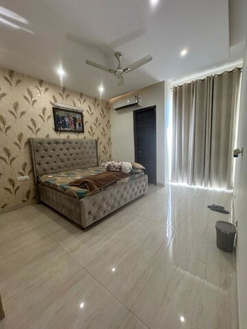 Living Room in 3 BHK Builder Floor at Prem Bansal Sapphire Court, Patiala Road – for Sale