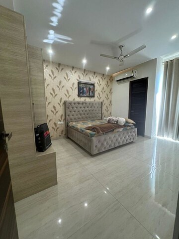 Living Room in 3 BHK Builder Floor at Prem Bansal Sapphire Court, Patiala Road – for Sale