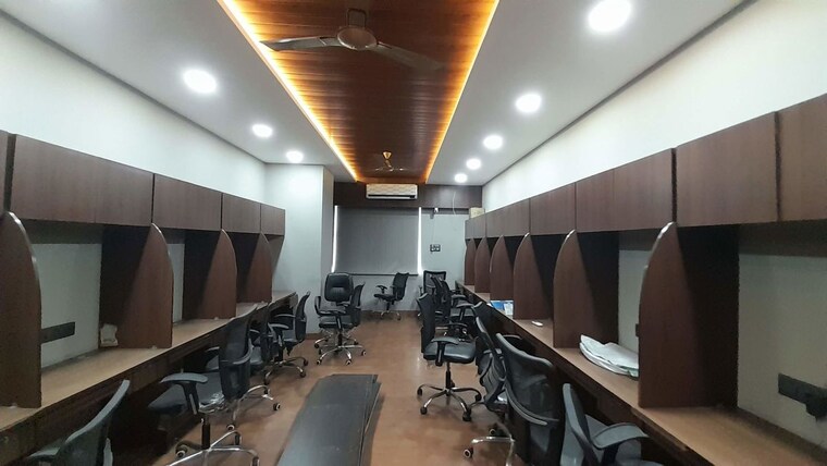 Gym, mowa Commercial Office Space 1100 Sq.Ft. In Mowa Raipur 9806852