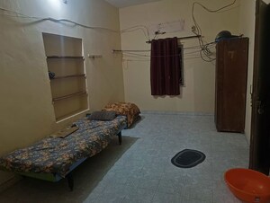 Living Room in 1 BHK Villa at Nehrunagar – for Rent