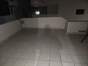 Bathroom in 1 BHK Villa at Nehrunagar – for Rent