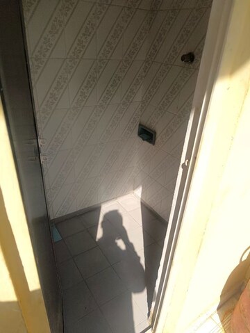 Bathroom in 1 BHK Villa at Nehrunagar – for Rent