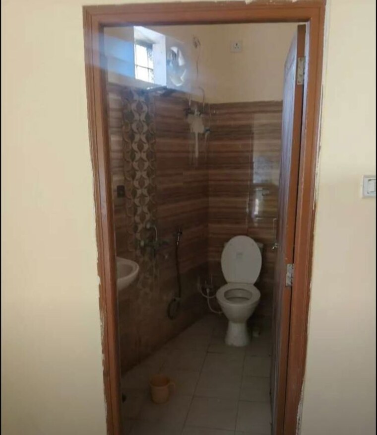 Master Bedroom, nishat ganj 1 Bedroom 550 Sq.Ft. Apartment In Nishat Ganj Lucknow 9623693