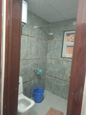 Bathroom in 1 RK Builder Floor at Ansal Sushant Floors, Sushant Lok ii – for Rent