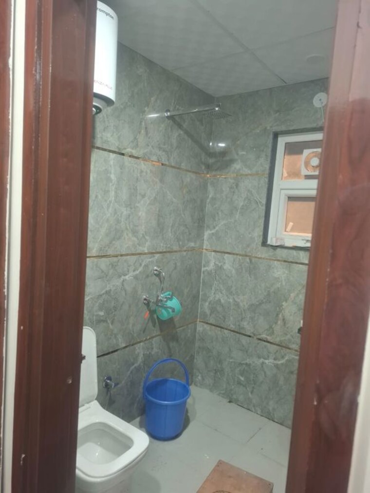 Bathroom, ansal-sushant-floors 1 RK 108 Sq.Ft. Builder Floor In Sushant Lok ii Gurgaon 9807022