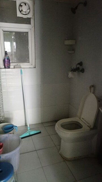 Bathroom in 2 BHK Apartment at Aims Golf Avenue II, Sector 75 – for Rent