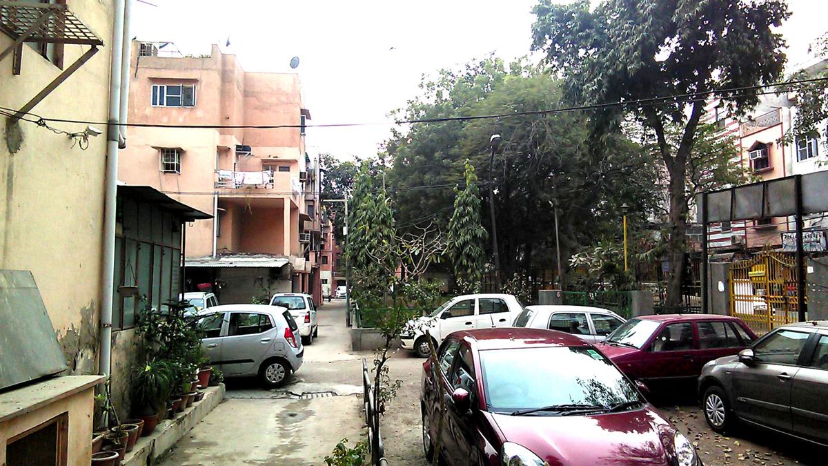 2.5 BHK Apartment For Rent in Rohini Sector 8