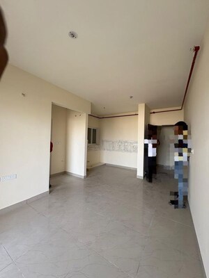 Room in 1 BHK Apartment at TVS Emerald Jardin, Singasandra – for Sale