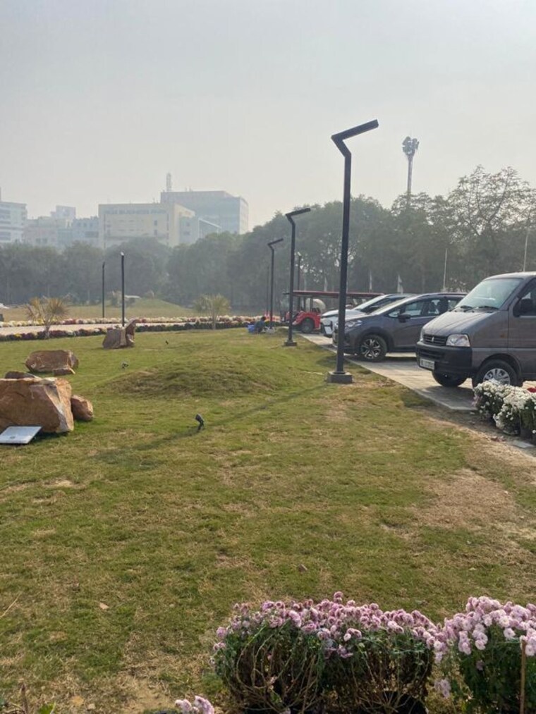 Garden, elan-the-statement 4 Bedroom 4285 Sq.Ft. Apartment In Sector 49 Gurgaon 9807172