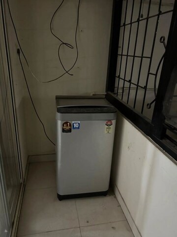 Kitchen in 2 BHK Apartment at Hinduja Park Apartments, Brookefield – for Rent