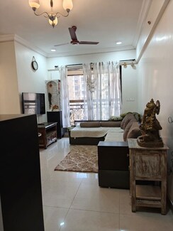 2 BHK + Pooja Room Apartment For Rent in Lake Home