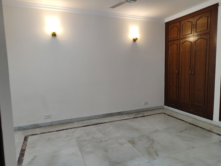 Room, sarvodaya enclave 3 Bedroom 1838 Sq.Ft. Builder Floor In Sarvodaya Enclave Delhi 9807320