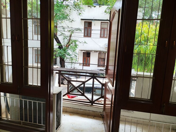 Balcony, sarvodaya enclave 3 Bedroom 1880 Sq.Ft. Builder Floor In Sarvodaya Enclave Delhi 9807342