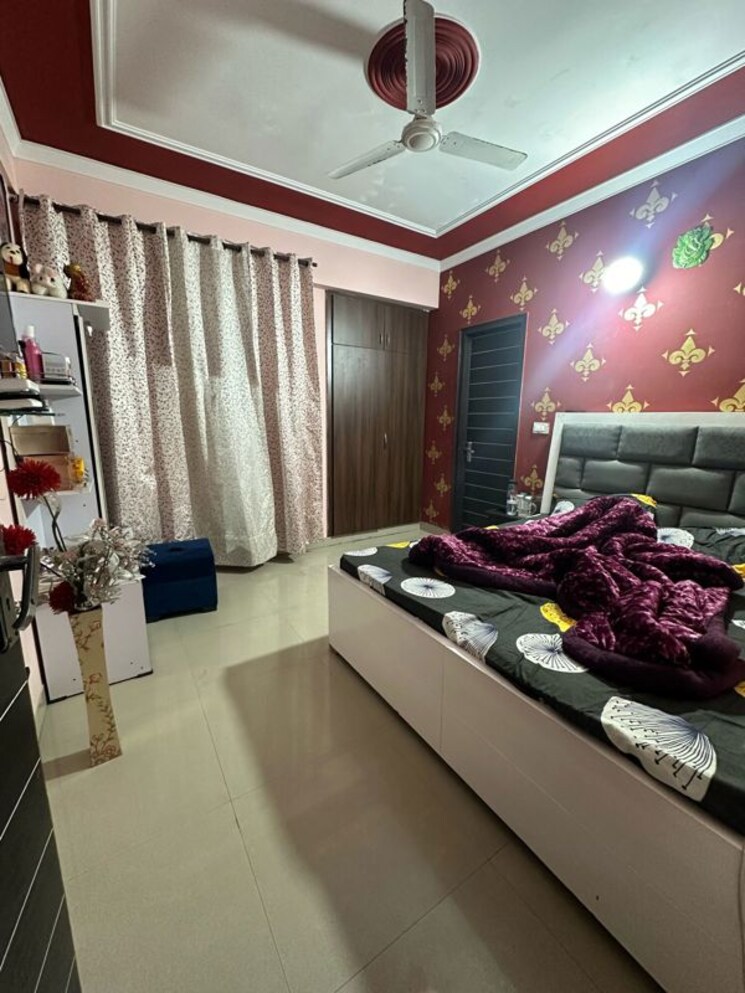 Living Room, sustain-brown 2 Bedroom 980 Sq.Ft. Apartment In Sector 45 Noida 9807374