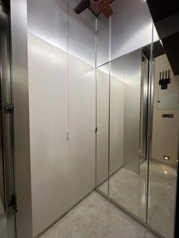 Bathroom in 1 BHK Apartment at Lodha Amara, Sandoz Baug – for Sale