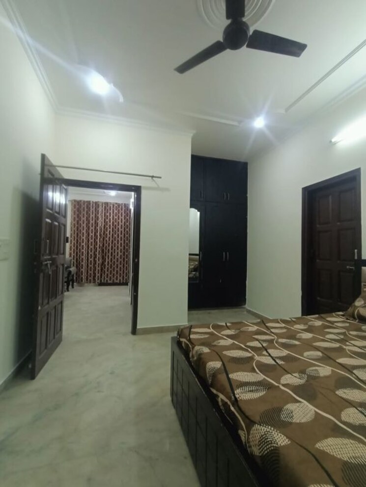 Bedroom, sector 52 2 Bedroom 1436 Sq.Ft. Builder Floor In Sector 52 Gurgaon 9807397