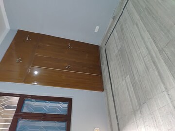 Furnished Amenities in 2 BHK Builder Floor at Eldeco Ananda, Sector 48 – for Rent