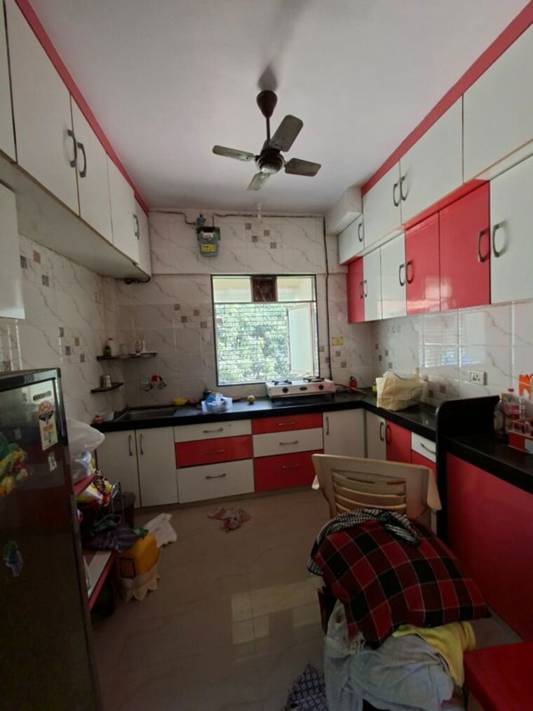 Kitchen, yogi-ashram 1 RK 300 Sq.Ft. Apartment In Borivali West Mumbai 9807415