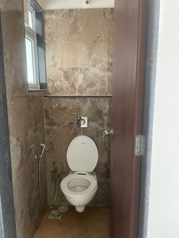 Bathroom, vtp-cygnus 1 Bedroom 480 Sq.Ft. Apartment In Kharadi Pune 9807413