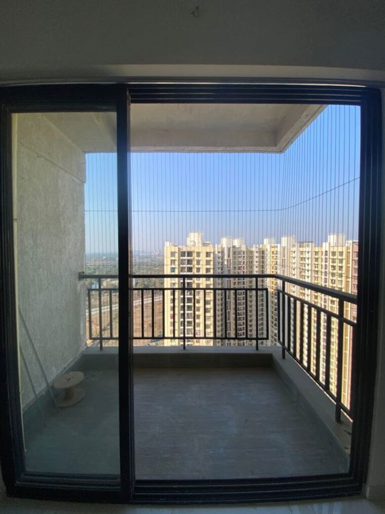 Room, runwal-gardens-phase-3 2 Bedroom 680 Sq.Ft. Apartment In Dombivli East Thane 9807423