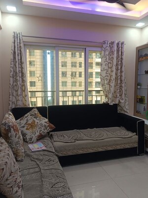 2 BHK Apartment For Rent in Rustomjee Urbania Azziano, Thane West