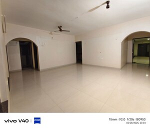 Room in 2 BHK Apartment at Konark Krish, Mundhwa – for Rent