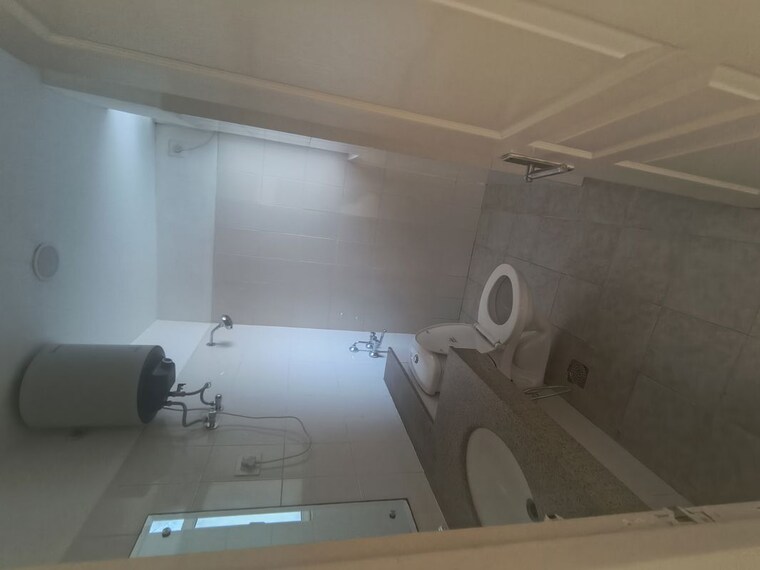 Bathroom, alphacorp-gurgaon-one-84 2.5 Bedroom 1500 Sq.Ft. Apartment In Sector 84 Gurgaon 9807412