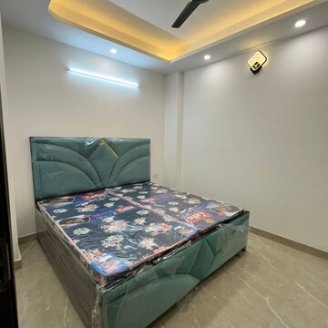 Bedroom in 1 BHK Builder Floor at Chattarpur – for Rent