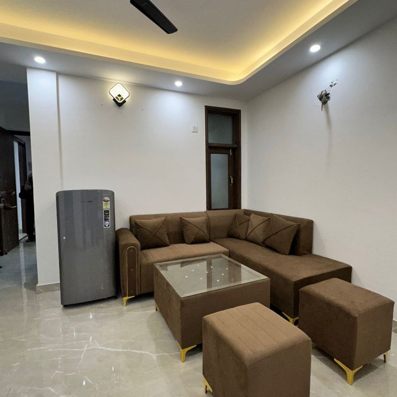 1 BHK + Servant Room Builder Floor For Rent in Chattarpur