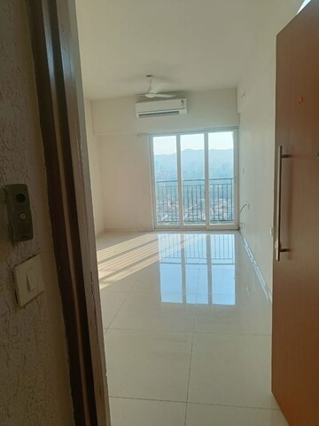 3 BHK Apartment For Rent in Rustomjee Urbania Azziano, Thane West