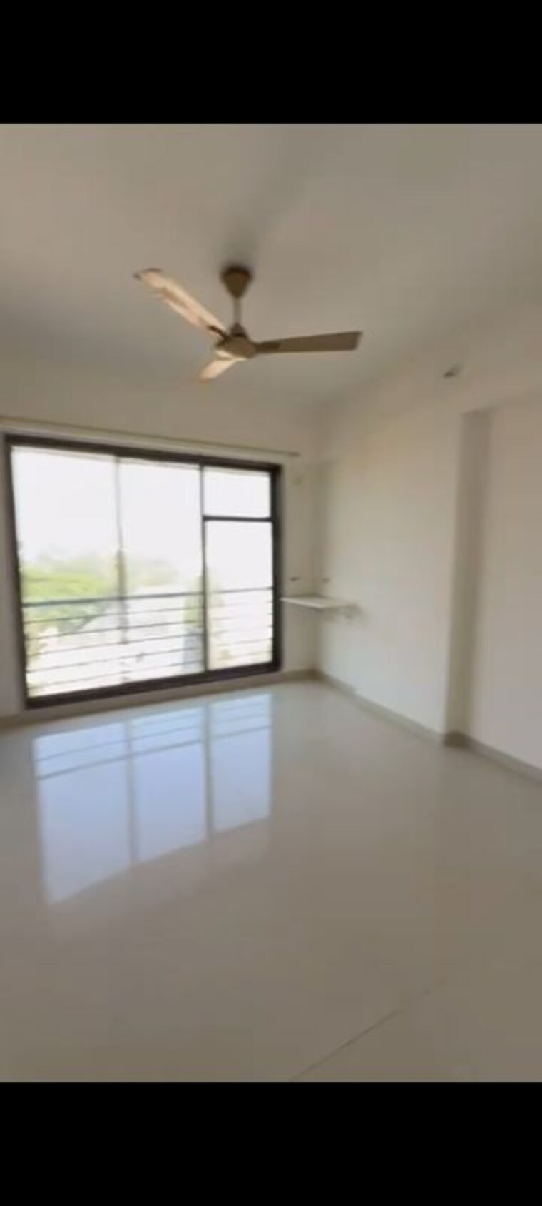 Room, mandpeshwar-kripa-chs 3 Bedroom 900 Sq.Ft. Apartment In Borivali East Mumbai 9807450