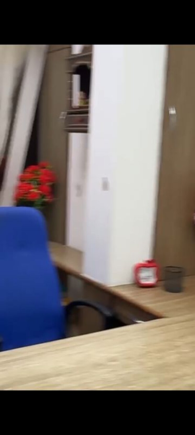 undefined, netaji subhash place Commercial Office Space 850 Sq.Ft. In Netaji Subhash Place Delhi 9807461