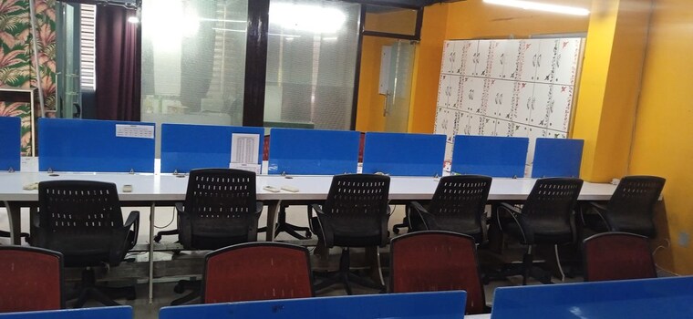 Team Area, mahavir enclave 1 Commercial Office Space 1800 Sq.Ft. In Mahavir Enclave 1 Delhi 9807463