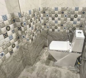 Bathroom in 2 BHK Villa at Lalkuan – for Rent