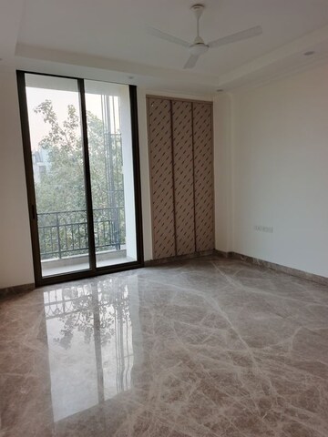 5 BHK Builder Floor For Sale in Defence Colony