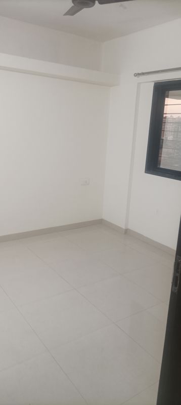 1 BHK + Servant Room Apartment For Rent in Kohinoor Nano Homes