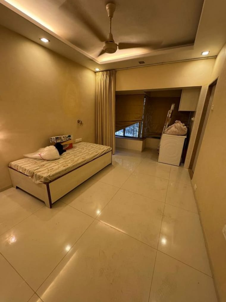 Bedroom, bandra west 3 Bedroom 1100 Sq.Ft. Apartment In Bandra West Mumbai 9807479