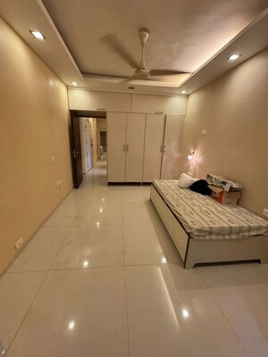 Bedroom in 3 BHK Apartment at Bandra West – for Rent