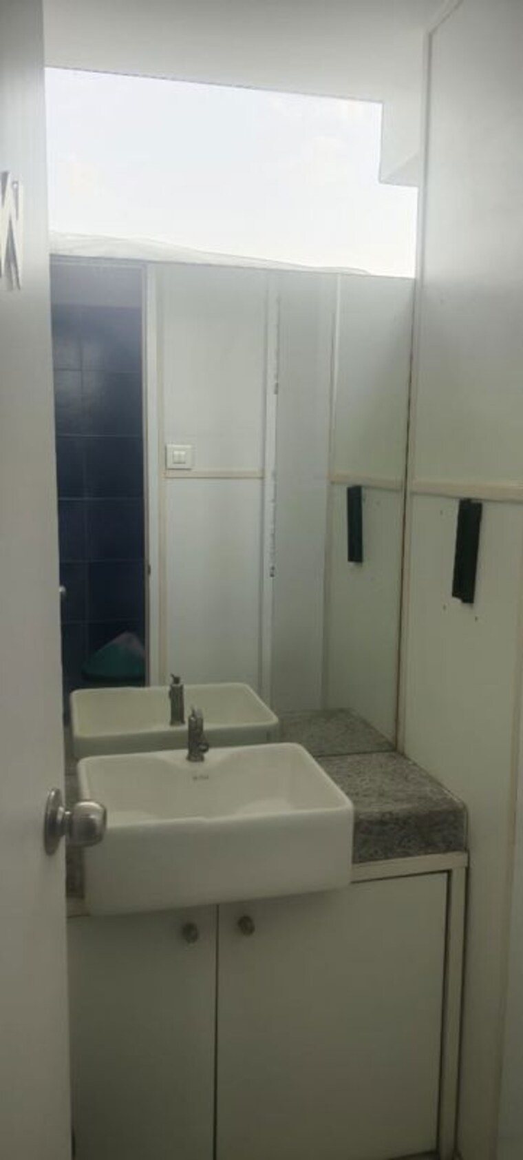 Floor Plan, dlh-park Commercial Office Space 900 Sq.Ft. In Malad West Mumbai 9807488