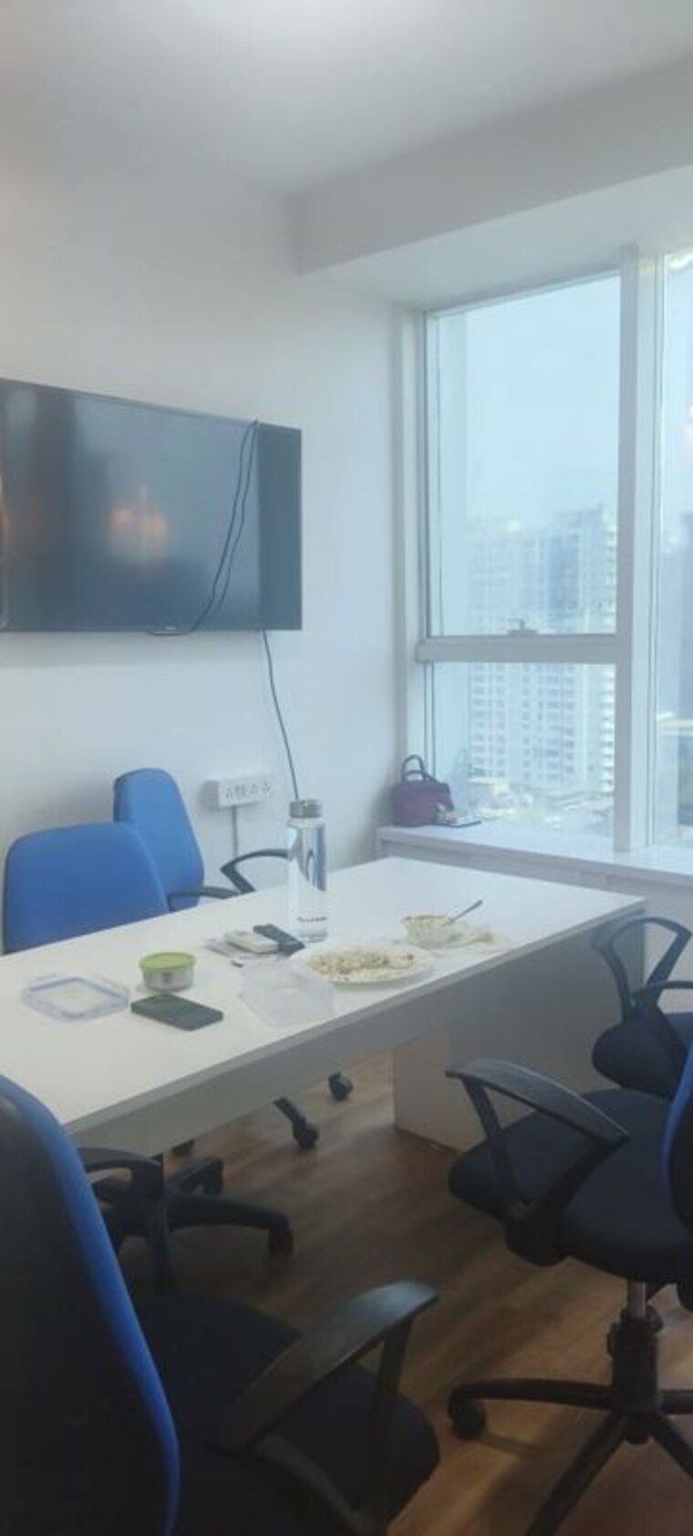 Team Area, dlh-park Commercial Office Space 900 Sq.Ft. In Malad West Mumbai 9807488