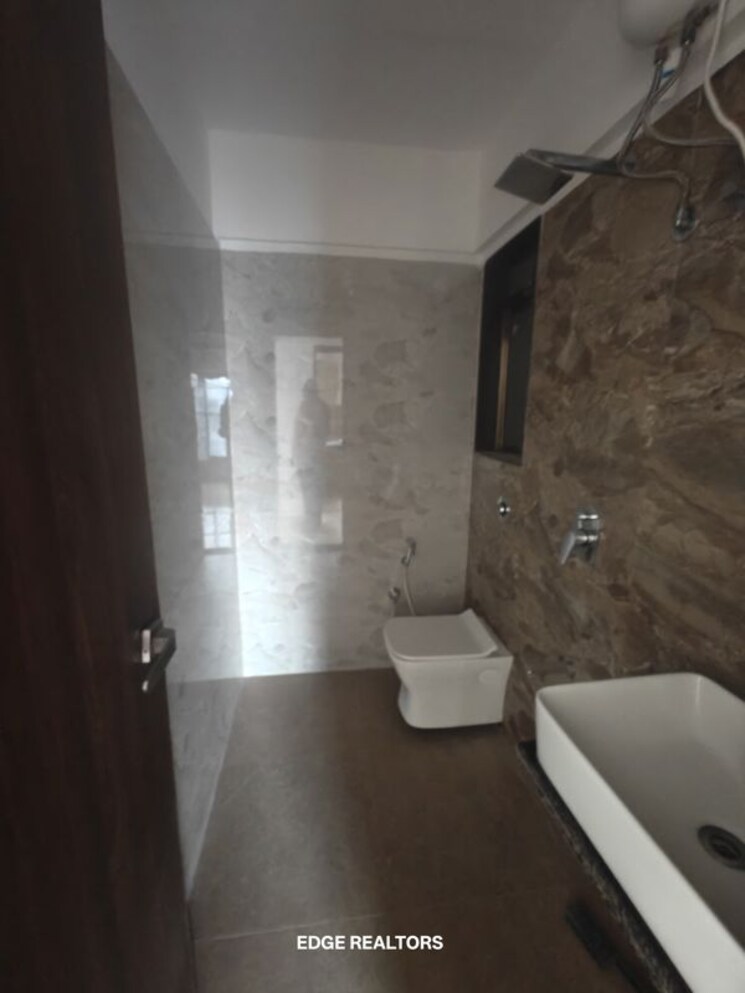 Bathroom, bharti-aarambh 2 Bedroom 653 Sq.Ft. Apartment In Chembur Mumbai 9807492