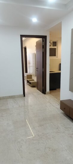 2 BHK Builder Floor For Sale in Janakpuri