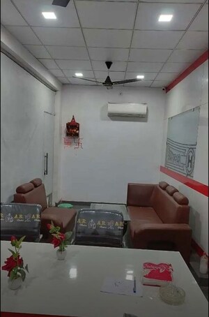 Common Area in  Office Space at Hazratganj – for Rent